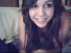 Sexy Teen Masterbating On Webcam...