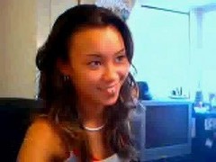Hot Sexy Asian Webcam Babe Dancing To Th...