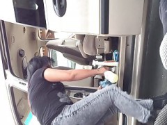 Thick Latina Jeans Carwash 1