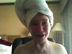 Granny Big Beautiful Tits Tries Webcam