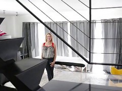 Mom Seduce Not Her Daughter 46