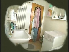 Bbw Wife Masturbates In Bathroom (hidden Cam)