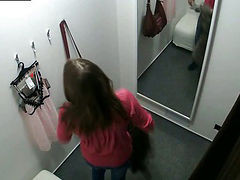 Beautiful Czech Teen Snooped In Changing Room!