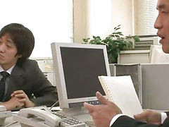 Two Guys Fuck And Creampie Aiko Hirose At The Office