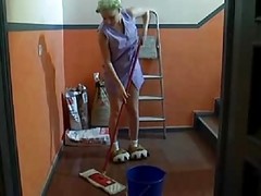 Housewife Makes A Good Cleaning