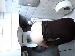 Toilet Spy