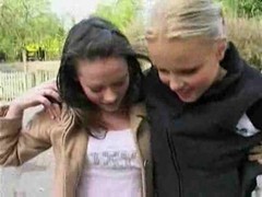 Lesbians Jo Seduces Girl Xlx