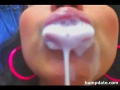 Hot Webcam Latina Squirting And Eating Milky Cum